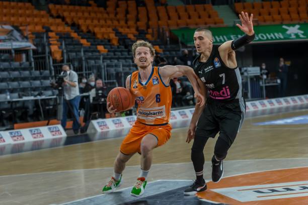 场气氛中 场气氛中