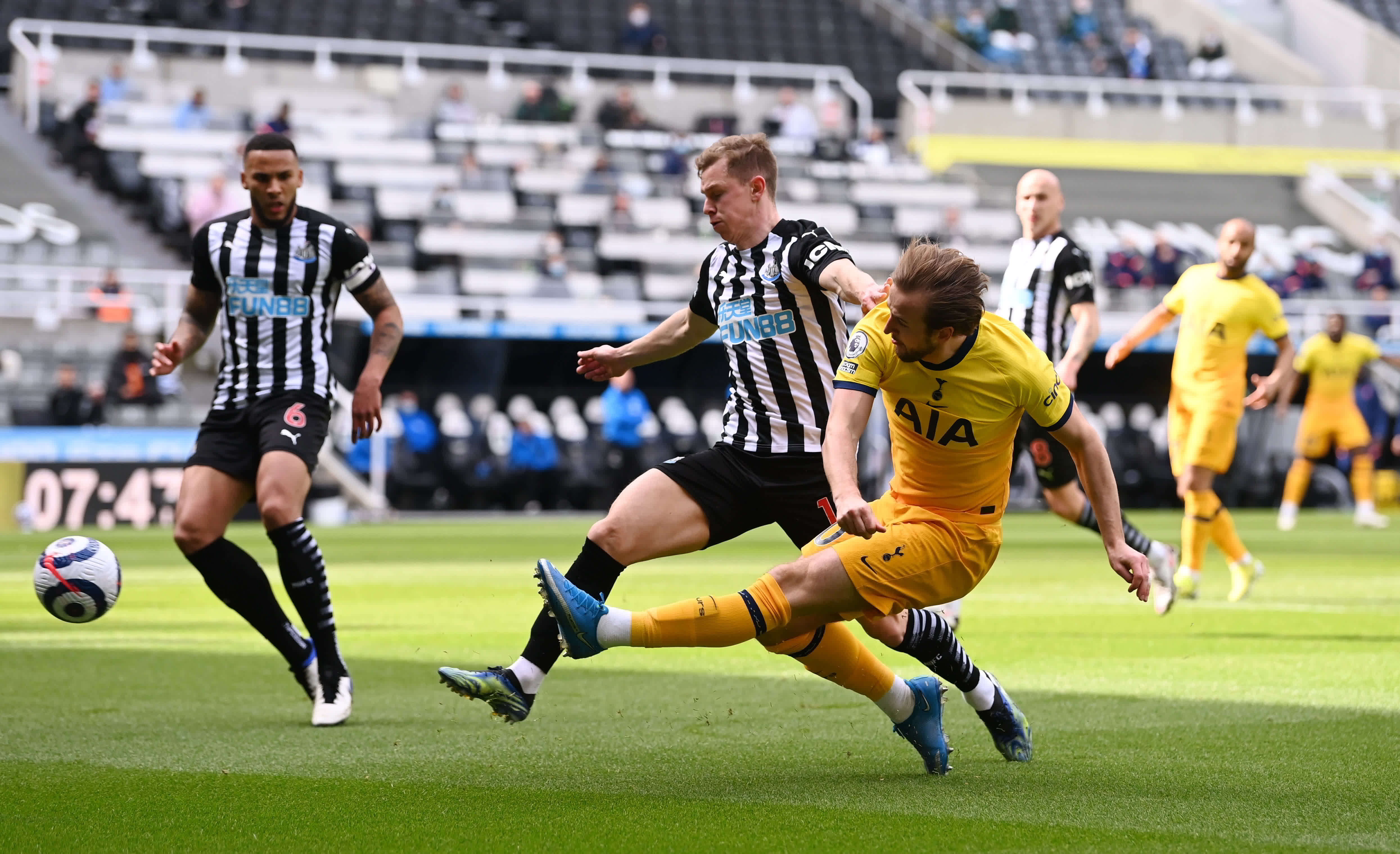 中展现出更 中展现出更