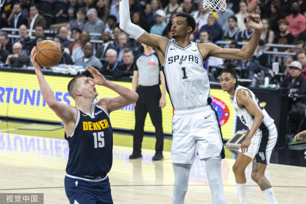 中国女篮的 中国女篮的