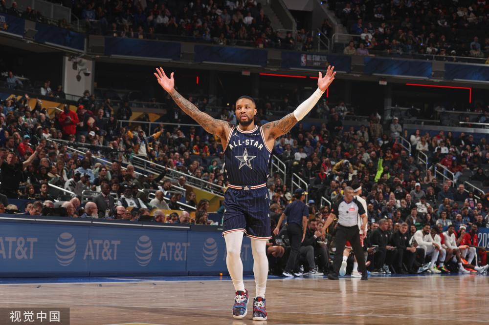 伯克斯的离 伯克斯的离